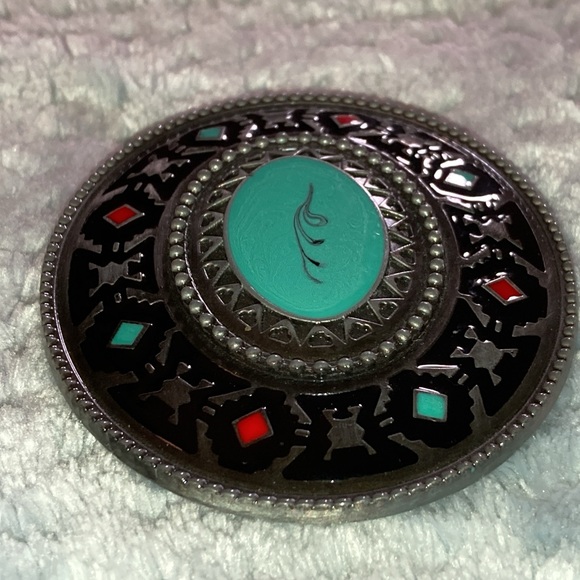 NWOT- WESTERN BELT BUCKLE AZTEC DESIGN WITH RED AND TEAL ACCENTS - Picture 5 of 9
